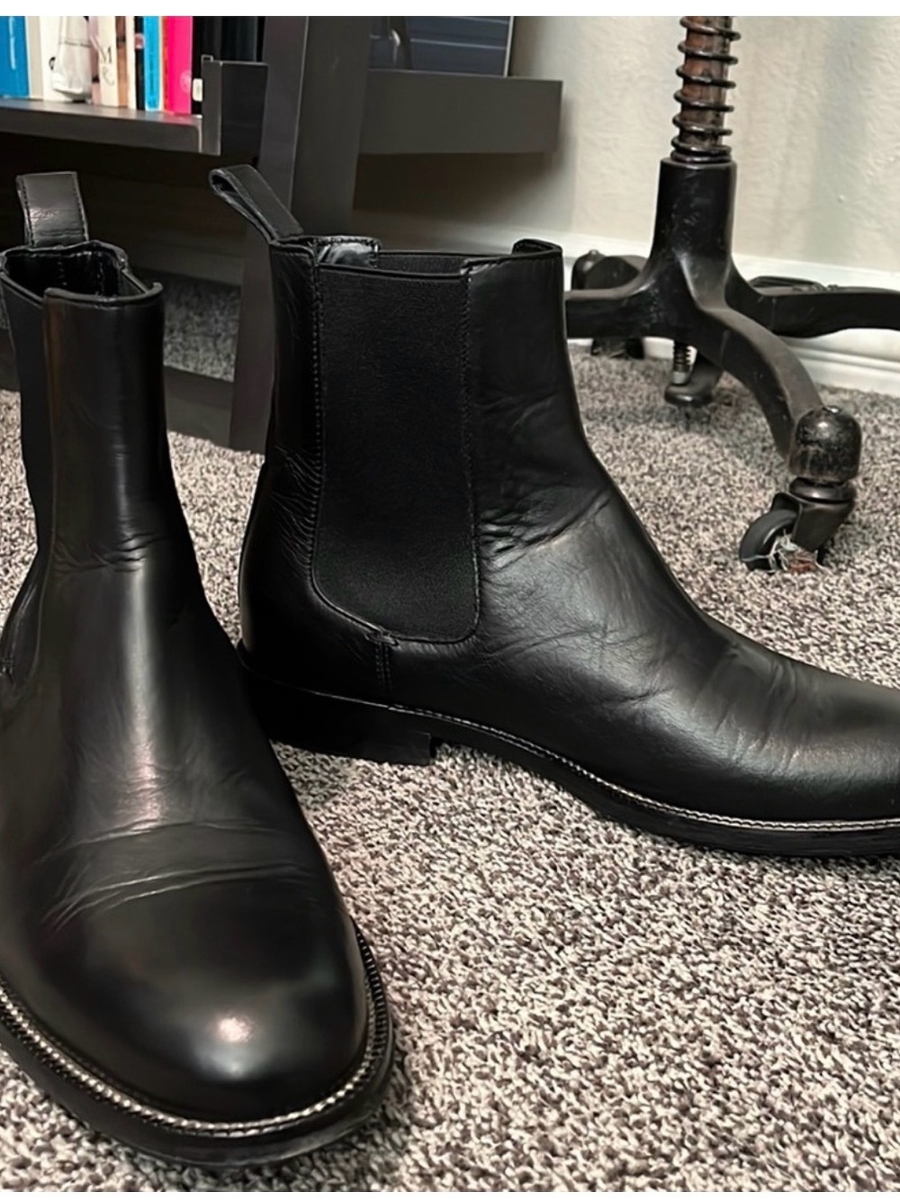 Gucci Black Leather Chelsea Boots